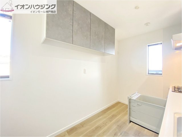 須磨区板宿町３丁目　新築戸建