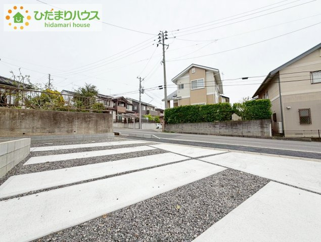 郡山市富田町9期　新築戸建　2号棟の駐車場|自転車やバイクの保管スペースとしても利用でき、趣味の道具や子どもが遊ぶスペースとしても活用できますね