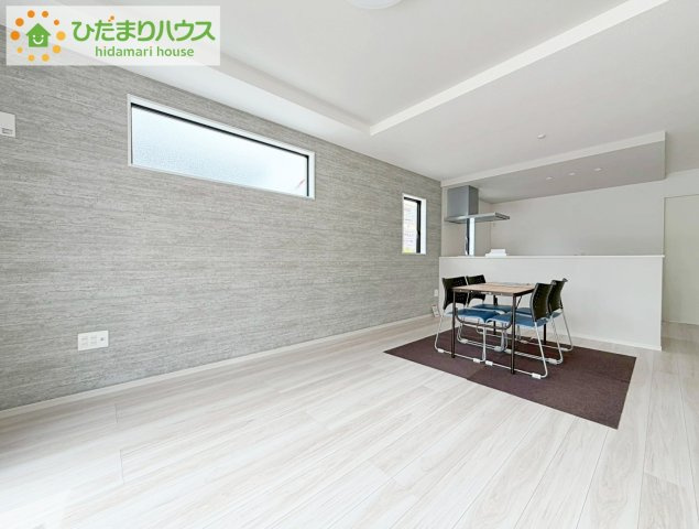 郡山市富田町9期　新築戸建　１号棟の居間・リビング|開放感あるLDKを確保！家族が集まるリビングはゆったり過ごしリフレッシュする場として居心地の良い空間にしたいですね。