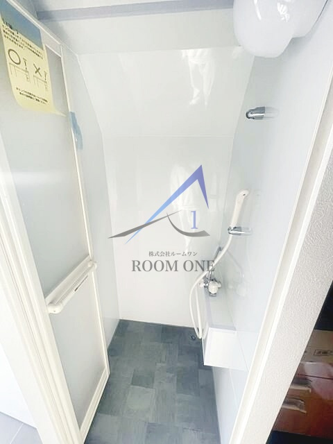 オーケービルの浴室|シャワーです。