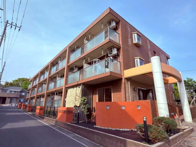 レキシントンマンション安行の外観