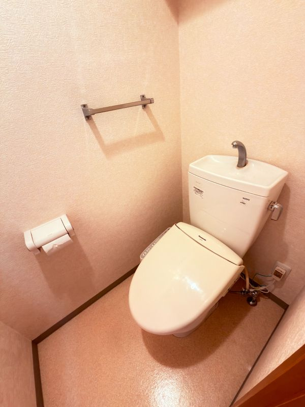 レキシントンマンション安行のトイレ