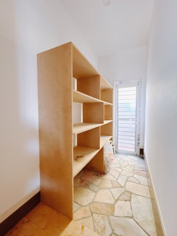 【中古戸建】北群馬郡榛東村大字広馬場の収納|■WIC｜お気に入りのお洋服もシワを作らずきれいに管理ができる夢のウォークインクローゼット！今お使いの収納ケースもスッポリそのまま収まる広さです♪