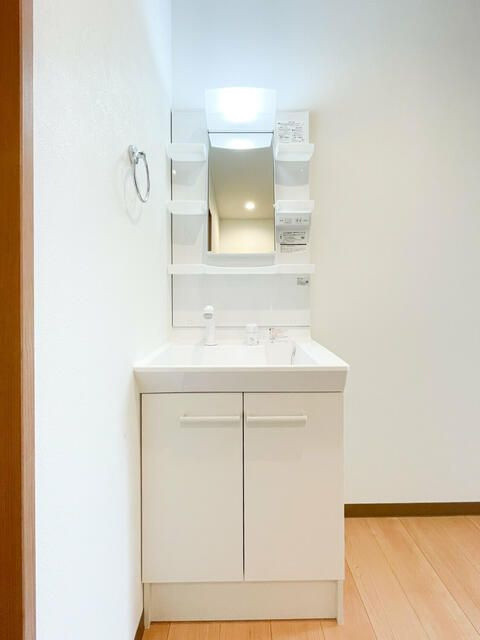 表丹沢ＳａｋｕｒａＢａｓｅの洗面所
