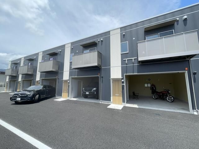 表丹沢ＳａｋｕｒａＢａｓｅの外観