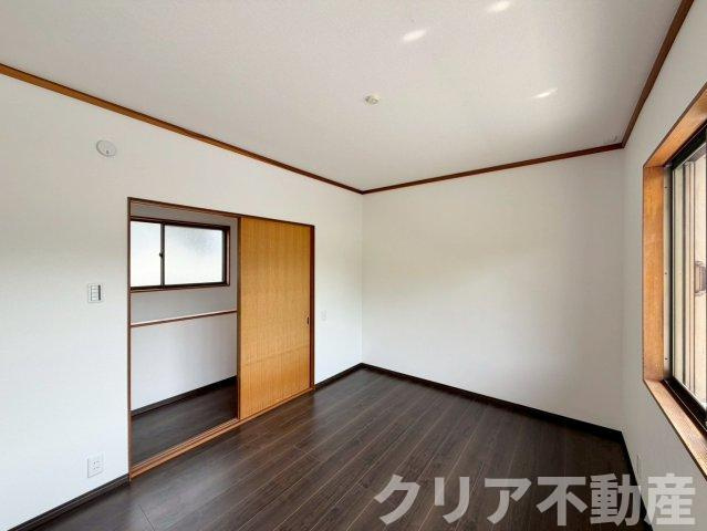 【洋室】 | 榛東村新井　リフォーム済み5LDK中古住宅