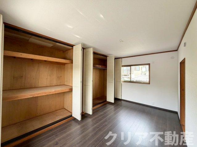 【寝室】 | 榛東村新井　リフォーム済み5LDK中古住宅