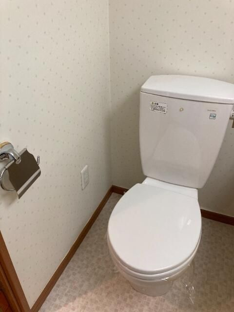 メゾンドエクレールのトイレ
