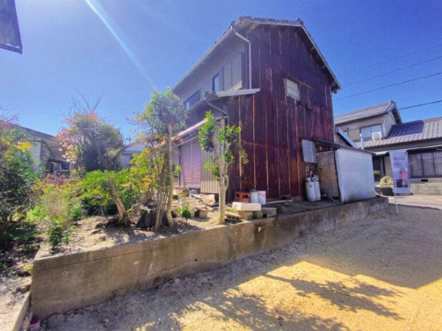 知多郡武豊町字青木ヶ丘の外観