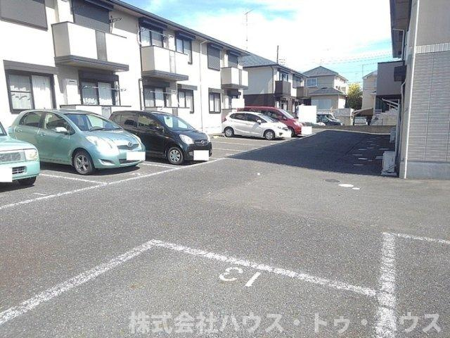 グリーンシャトル　Ａの駐車場