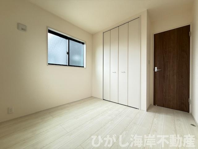 茅ヶ崎市菱沼１丁目　新築戸建　全２棟の寝室|4.5帖　洋室