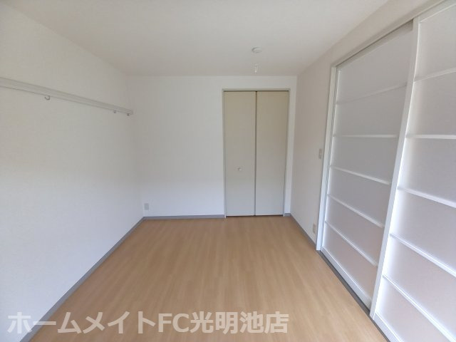 アーバンビレッジA棟の洋室
