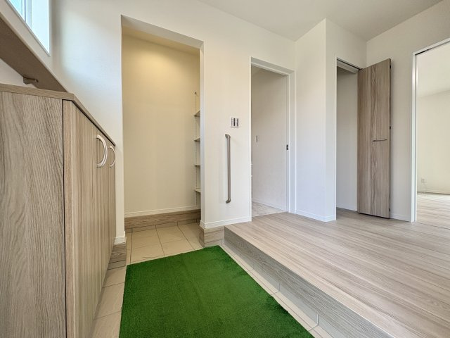 【玄関】