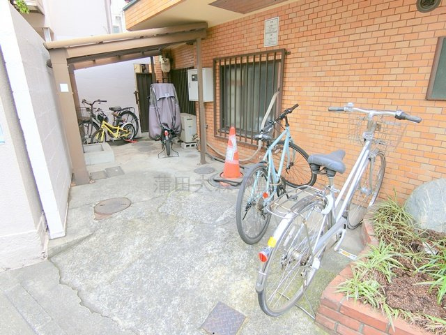 ライオンズマンション山王のその他共用部分|自転車置き場