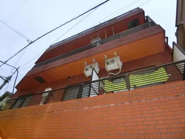 エクセルツカサの外観