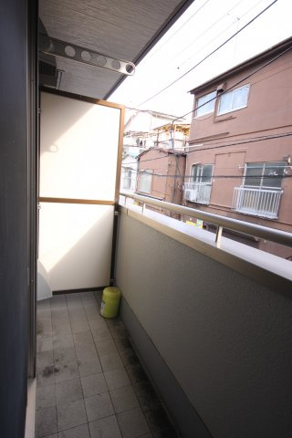 【バルコニー】