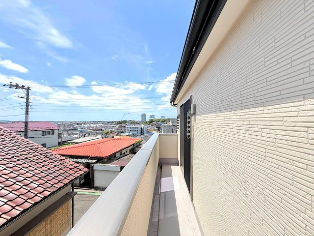 戸塚区平戸3丁目　新築戸建て　第2のバルコニー|◆日当たり良好なバルコニー！毎日のお洗濯にも嬉しいですね！