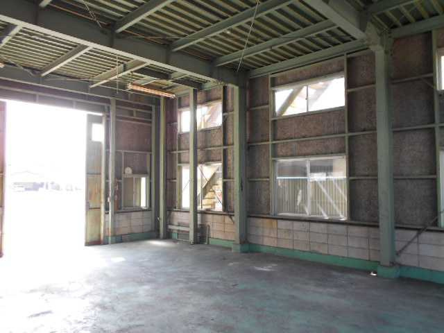 城南町 貸倉庫のエントランス