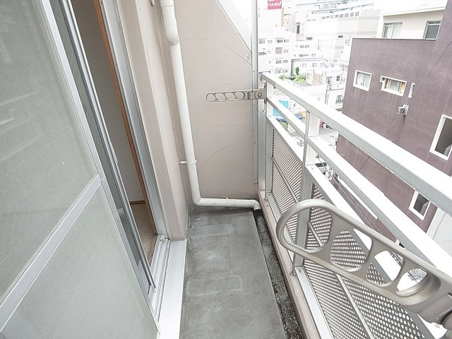 ラルゴTNのバルコニー|日当たりの良いバルコニー