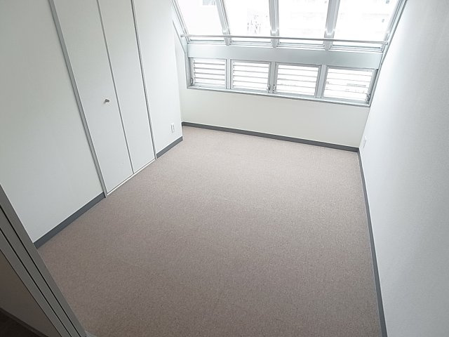 ラルゴTNの内装|日当たりが良く明るい室内