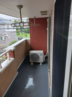 【バルコニー】 | ファーストウィンズⅡ | バルコニーからの眺めを楽しみながら食事をしませんか