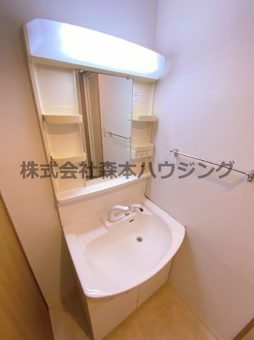 【独立洗面台】 | 　グラン・エスポワール | 独立洗面台です