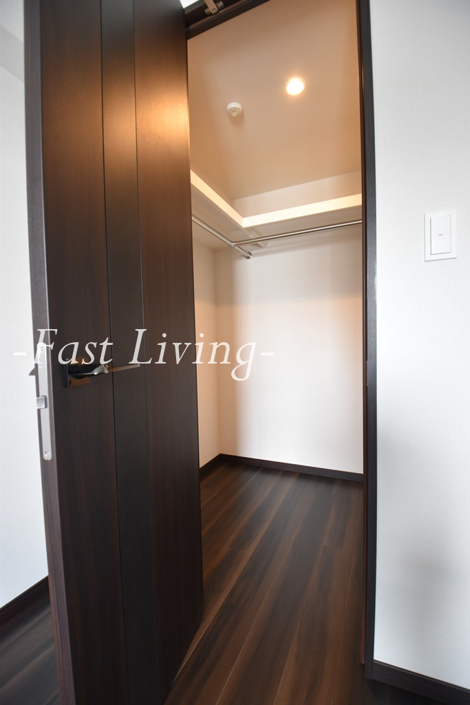 ＳＯＬＡＳＩＡ　ｒｅｓｉｄｅｎｃｅ　京橋の収納