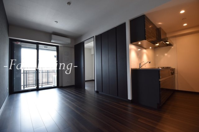 ＳＯＬＡＳＩＡ　ｒｅｓｉｄｅｎｃｅ　京橋の居間・リビング
