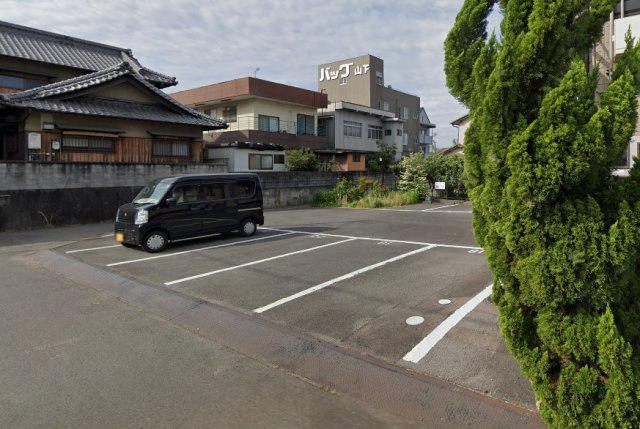 満室！善通寺市　二棟一括の駐車場