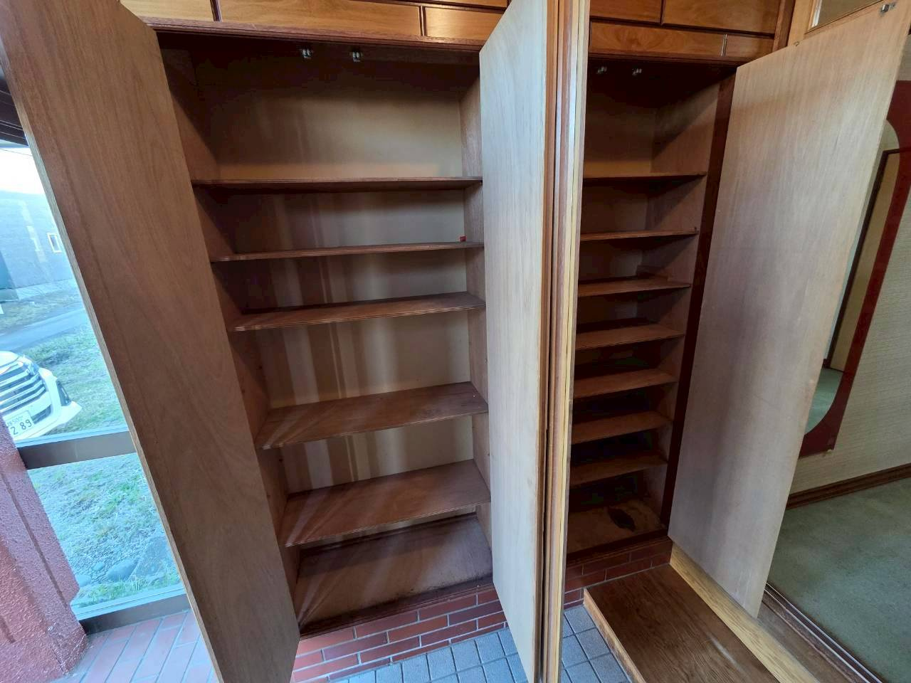 昭和北1丁目　中古住宅の収納