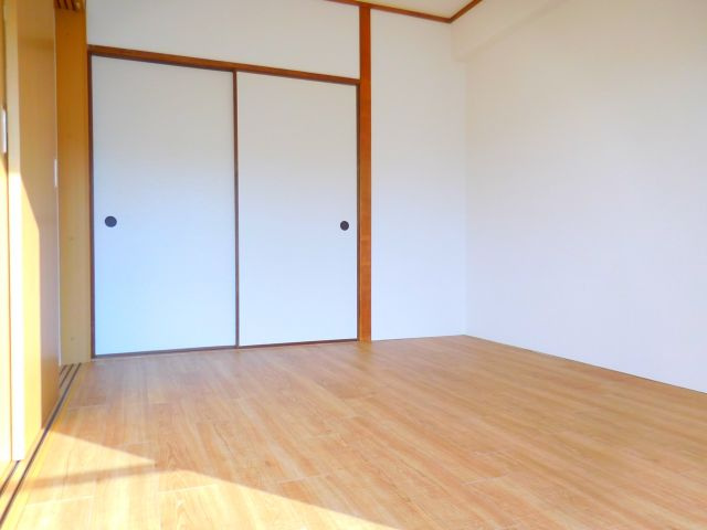 【居間・リビング】 | 高槻グランドハイツ