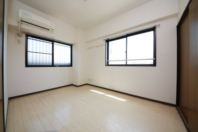SOLE加木屋の内装