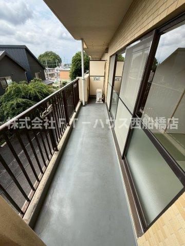 市川東レジデンスのバルコニー
