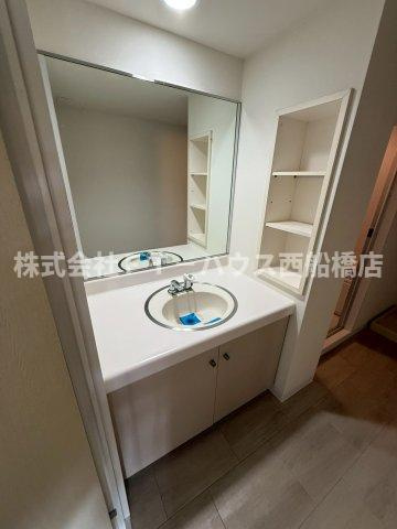 市川東レジデンスの洗面所