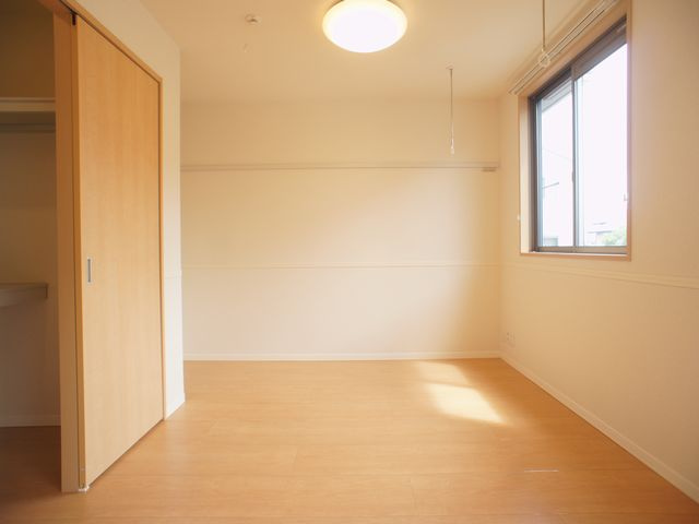 【子供部屋】 | Ｌｅ Ｌｉｅｎ (ル リアン）Ⅴ | お部屋がスッキリ！充実収納付きです♪