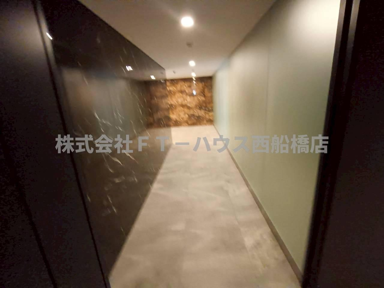 Alivis本八幡のロビー