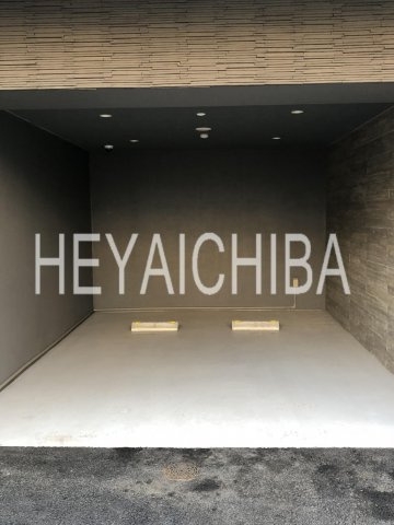 メイクスデザイン入谷Ⅱの駐車場