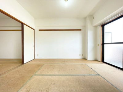 【寝室】 | アスティオン江坂
