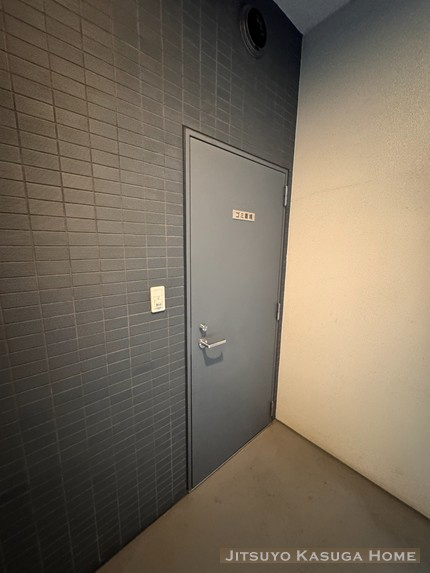 【玄関】