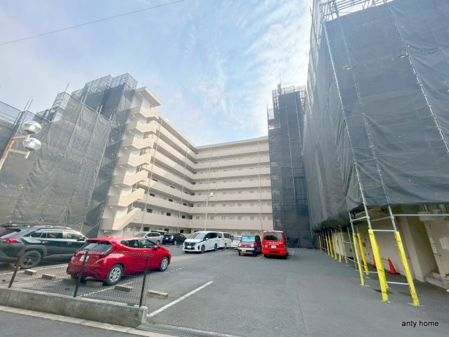 上新庄グランドハイツ北 仲介手数料無料の駐車場