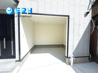 【駐車場】 | 御影本町4丁目戸建 | 駐車場あり（サイズ要確認）
