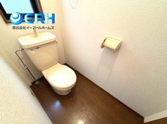 【トイレ】 | 御影本町4丁目戸建 | お手洗いは2ヶ所ございます。