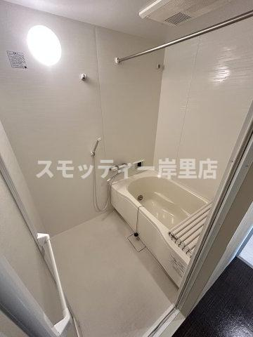 パレ北加賀屋の浴室