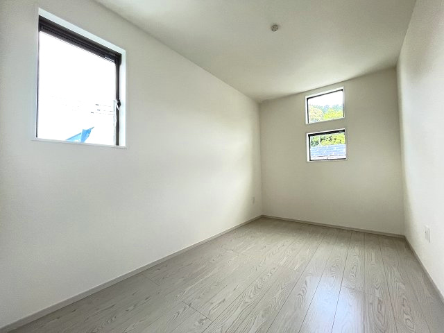 【子供部屋】 | 糟屋郡宇美町宇美東2丁目6期　2号棟（全2棟）【仲介手数料無料・0円】 | 現地写真。