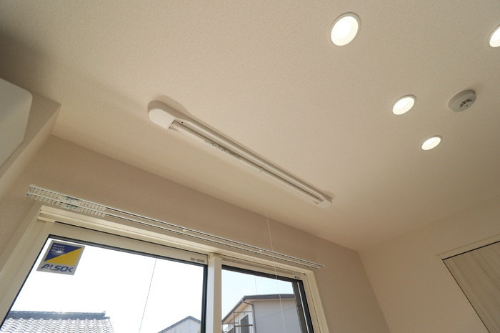 セレウィータ栄町の設備|室内物干し（雨の日などに重宝します）