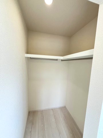 【収納】 | 糟屋郡宇美町神武原1丁目　2号棟（全3棟）【仲介手数料無料・0円】 | 現地写真。