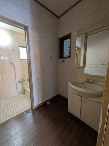 御影中町2丁目戸建ての洗面所