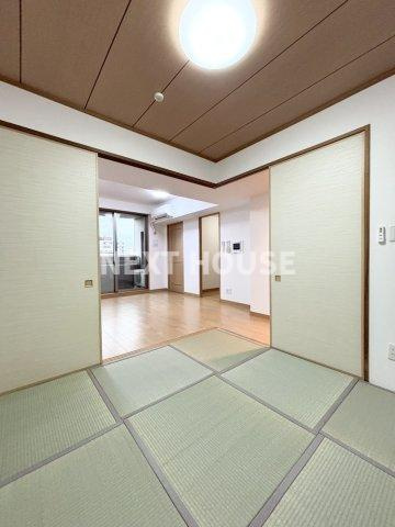 クラウンハイム西田辺の和室