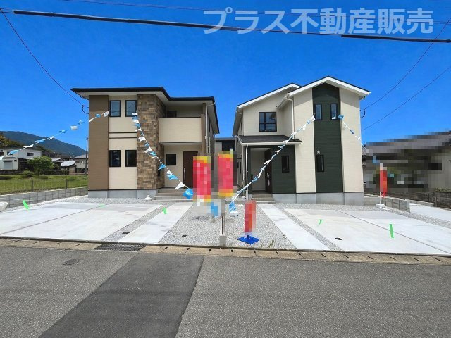【外観】 | 糟屋郡宇美町障子岳2丁目2期　1号棟（全3棟）【仲介手数料無料・0円】 | 現地写真。プラス不動産販売なら、現場の全ての棟をまとめてご見学頂けます。