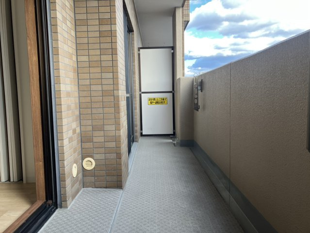 ライオンズマンション城東緑橋のバルコニー